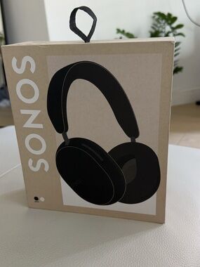 NEW Sonos Black Wireless ACE Headphones
